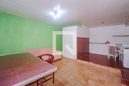 Sala de casa para alugar com 1 quarto, 50m² em São Sebastião, Porto Alegre