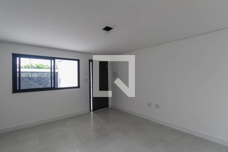 Sala de casa à venda com 3 quartos, 107m² em Vila Lucia, São Paulo