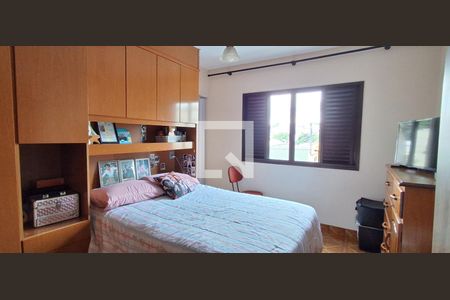 Quarto 2 de casa à venda com 6 quartos, 231m² em Cerâmica, São Caetano do Sul