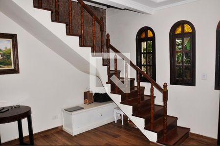 Detalhe - Sala de casa à venda com 3 quartos, 280m² em Vila Picinin, São Paulo