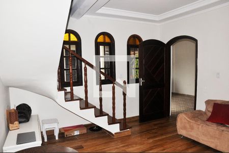 Detalhe - Sala de casa à venda com 3 quartos, 280m² em Vila Picinin, São Paulo