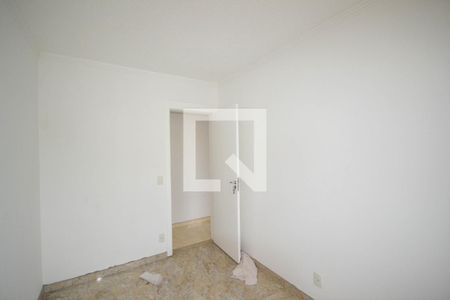 Quarto 1 de apartamento para alugar com 2 quartos, 55m² em Jardim Jasmim, Nova Iguaçu