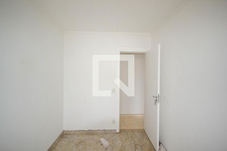 Quarto 1 de apartamento para alugar com 2 quartos, 55m² em Jardim Jasmim, Nova Iguaçu