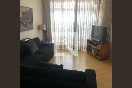 Casa à venda com 3 quartos, 270m² em Super Quadra Morumbi, São Paulo