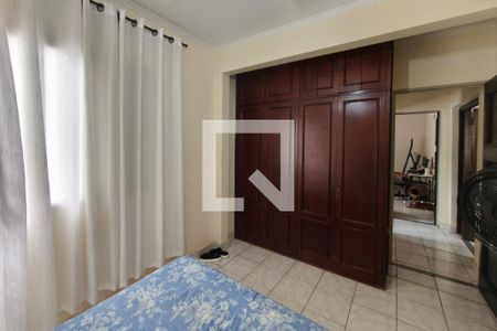 Quarto 1 de apartamento à venda com 2 quartos, 57m² em Vila Marieta, Campinas