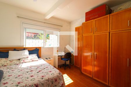 Quarto 1 de casa à venda com 2 quartos, 110m² em Teresópolis, Porto Alegre