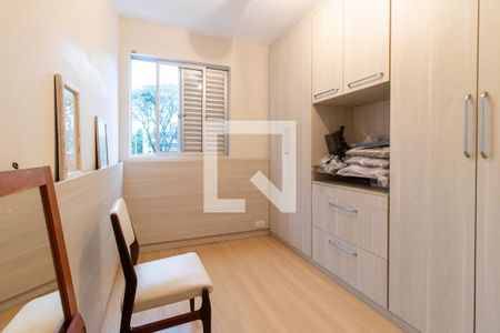 Quarto 1 de apartamento para alugar com 3 quartos, 76m² em Água Verde, Curitiba