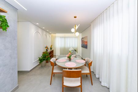 Sala de apartamento para alugar com 3 quartos, 90m² em Nova Suíça, Belo Horizonte