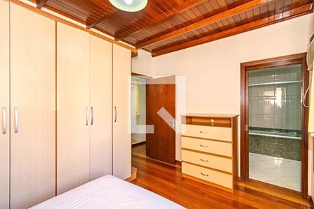 Casa para alugar com 4 quartos, 216m² em Menino Deus, Porto Alegre