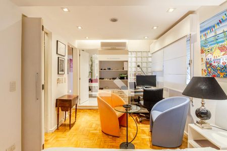 Suíte de apartamento para alugar com 1 quarto, 81m² em Cerqueira César, São Paulo