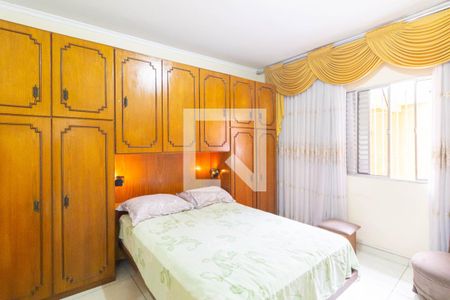 Quarto 1 de casa para alugar com 2 quartos, 160m² em Cidade Antônio Estevão de Carvalho, São Paulo