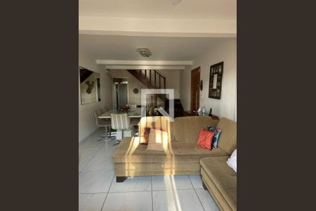 Casa à venda com 3 quartos, 220m² em Vila Butantã, São Paulo