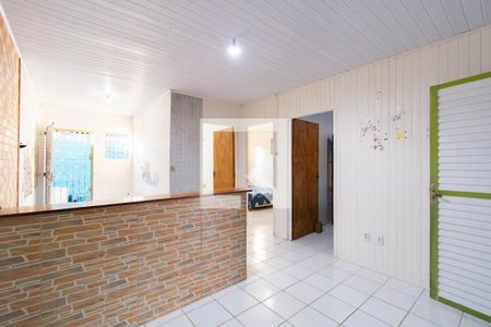 Sala de casa à venda com 2 quartos, 60m² em Fátima, Canoas
