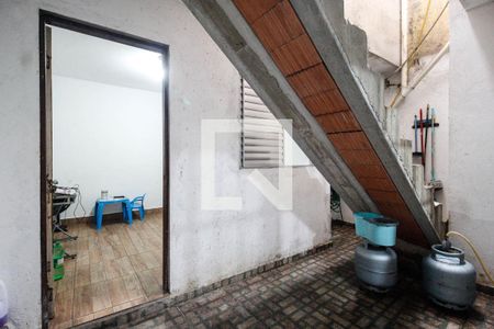 Escada de casa à venda com 4 quartos, 180m² em Vila Barbosa, São Paulo