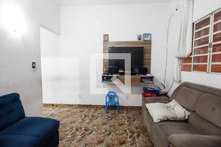 Sala de casa à venda com 4 quartos, 180m² em Vila Barbosa, São Paulo