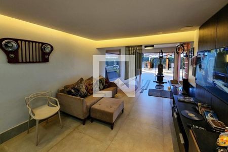 Casa à venda com 3 quartos, 572m² em Alphaville, Nova Lima