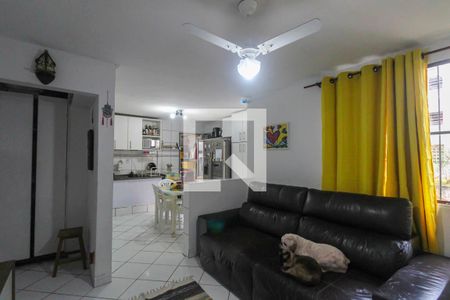 Sala de apartamento à venda com 2 quartos, 68m² em Fazenda da Juta, São Paulo
