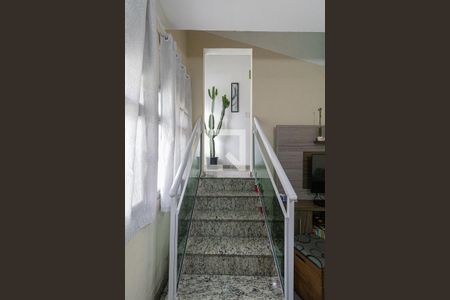 Sala - Escada de casa à venda com 4 quartos, 160m² em Jardim Jaú (zona Leste), São Paulo