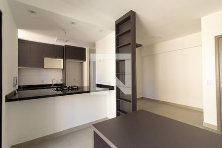 Sala de apartamento à venda com 1 quarto, 51m² em Bosque, Campinas