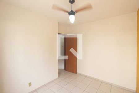 Quarto 1 de apartamento para alugar com 2 quartos, 48m² em Cosmos, Rio de Janeiro