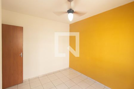 Quarto 1 de apartamento para alugar com 2 quartos, 48m² em Cosmos, Rio de Janeiro