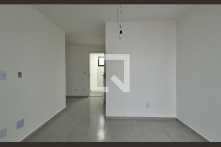 Sala de apartamento à venda com 2 quartos, 42m² em Vila Progresso, Santo André