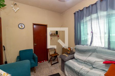 Sala de casa para alugar com 2 quartos, 170m² em Bento Ribeiro, Rio de Janeiro