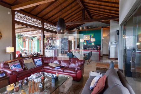 Sala de casa de condomínio à venda com 4 quartos, 390m² em Passárgada, Nova Lima