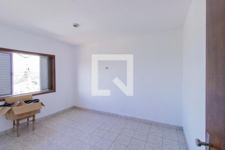 Quarto 1 de casa para alugar com 2 quartos, 114m² em Parque Santa Rita de Cassia, Cotia