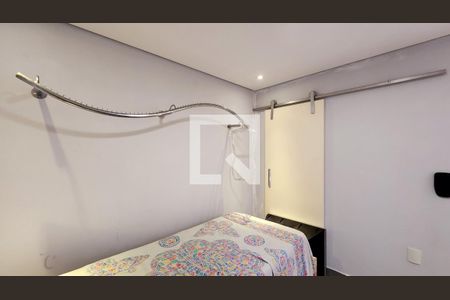 Quarto 1 de casa de condomínio à venda com 4 quartos, 184m² em Jardim Ermida I, Jundiaí