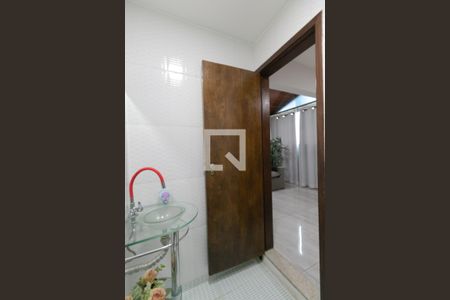 Lavabo de apartamento à venda com 3 quartos, 160m² em Santa Rosa, Belo Horizonte