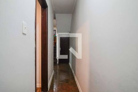 Corredor Quartos de casa para alugar com 3 quartos, 218m² em Vila Adalgisa, São Paulo