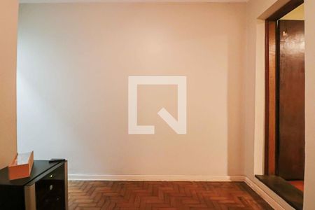 Saleta de casa para alugar com 3 quartos, 218m² em Vila Adalgisa, São Paulo