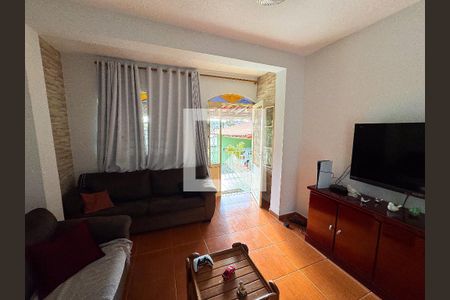 Sala de casa à venda com 3 quartos, 280m² em Darcy Vargas, Belo Horizonte