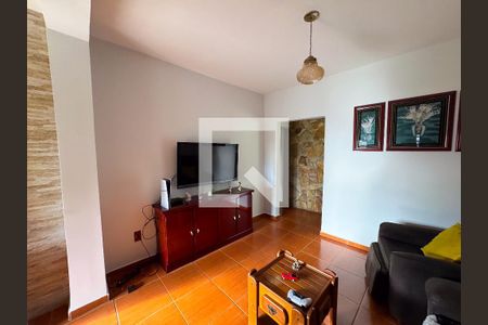 Sala de casa à venda com 3 quartos, 280m² em Darcy Vargas, Belo Horizonte