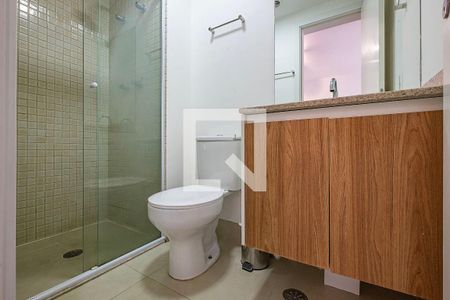Banheiro de kitnet/studio à venda com 1 quarto, 30m² em Alto de Pinheiros, São Paulo