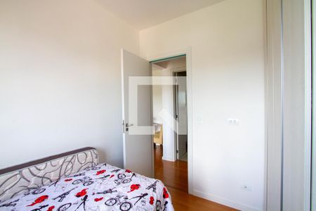 Quarto 1 de apartamento para alugar com 2 quartos, 55m² em Tingui, Curitiba
