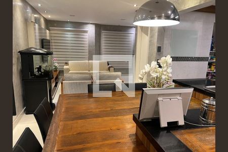 Casa à venda com 3 quartos, 250m² em Jardim Peri, São Paulo