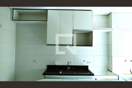 Cozinha de kitnet/studio para alugar com 1 quarto, 30m² em Vila Ema, São Paulo