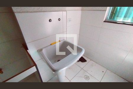 Área de serviço de kitnet/studio para alugar com 1 quarto, 30m² em Vila Ema, São Paulo