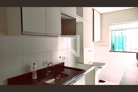 Cozinha de kitnet/studio para alugar com 1 quarto, 30m² em Vila Ema, São Paulo