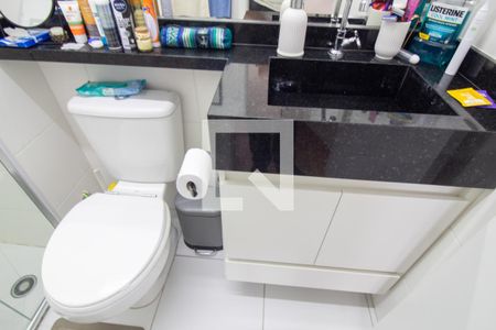 Banheiro da Suíte de apartamento para alugar com 1 quarto, 32m² em Jardim Caravelas, São Paulo