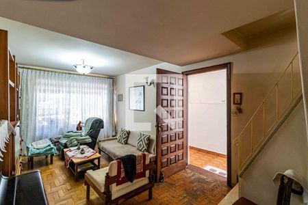 Sala de casa à venda com 2 quartos, 131m² em Vila Gomes, São Paulo