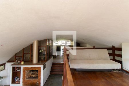 Sala de casa para alugar com 4 quartos, 800m² em Vila Santo Antonio de Carapicuiba, Cotia