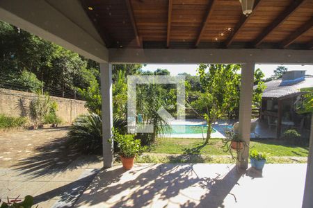 Vista da Sala de casa para alugar com 4 quartos, 400m² em Hípica, Porto Alegre