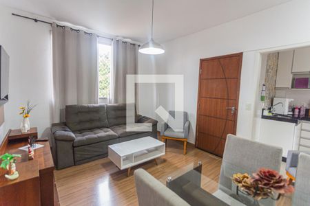 Sala de apartamento à venda com 3 quartos, 80m² em Esplanada, Belo Horizonte