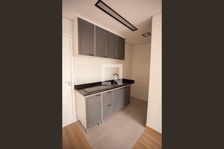 Cozinha e Área de Serviço de kitnet/studio para alugar com 1 quarto, 24m² em Santana, São Paulo