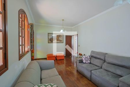 Sala de casa à venda com 4 quartos, 380m² em Alípio de Melo, Belo Horizonte