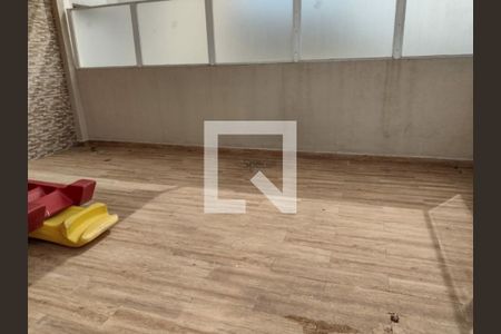 Apartamento à venda com 3 quartos, 121m² em Parque Tomas Saraiva, São Paulo