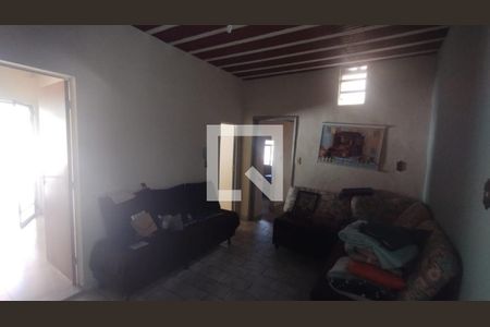Casa à venda com 3 quartos, 201m² em São Geraldo, Belo Horizonte